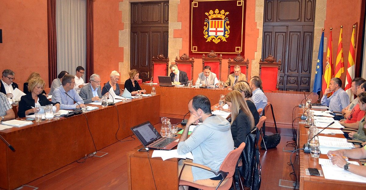Sessió del ple ordinari de setembre a l'Ajuntament de Manresa