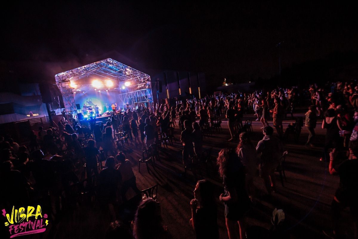 El Palau Firal ha vibrat amb l'estrena del Vibra Festival