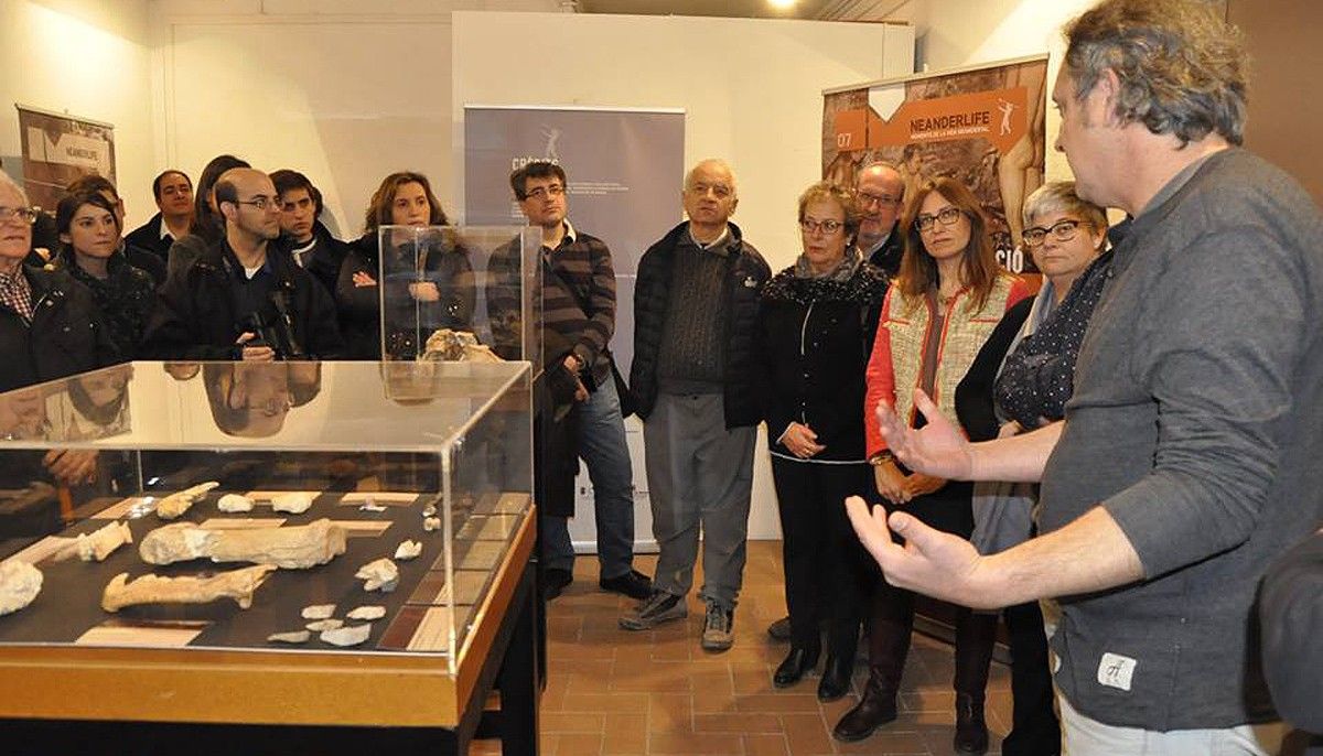 Inauguració de l'exposició sobre el Neandental al Museu de Moià