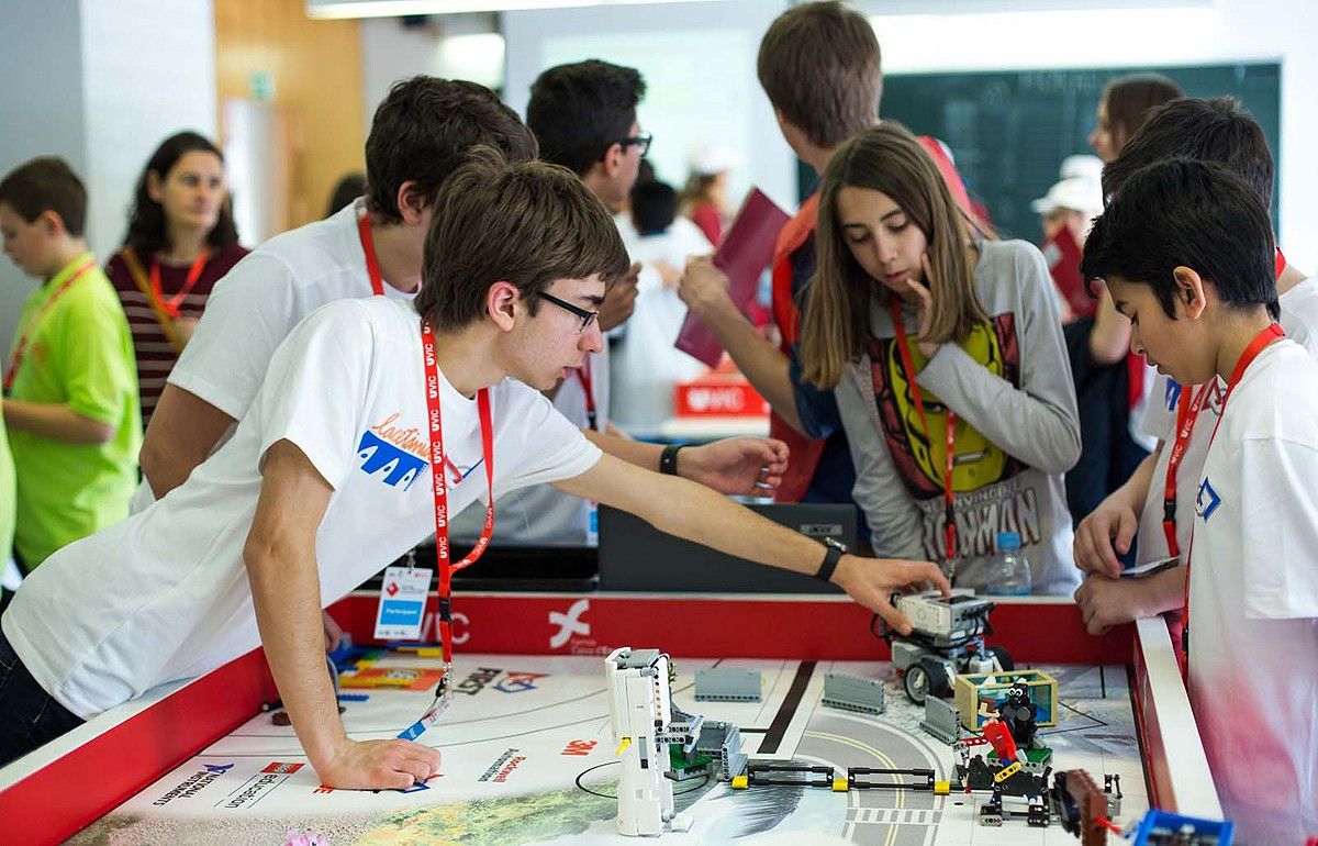 Alumnes de la Lacetània a la First Lego Leage