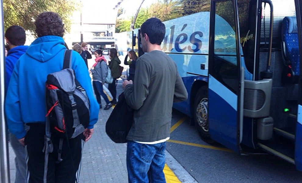 Imatge d'arxiu de l'arribada de l'autobús de Manresa a la UAB