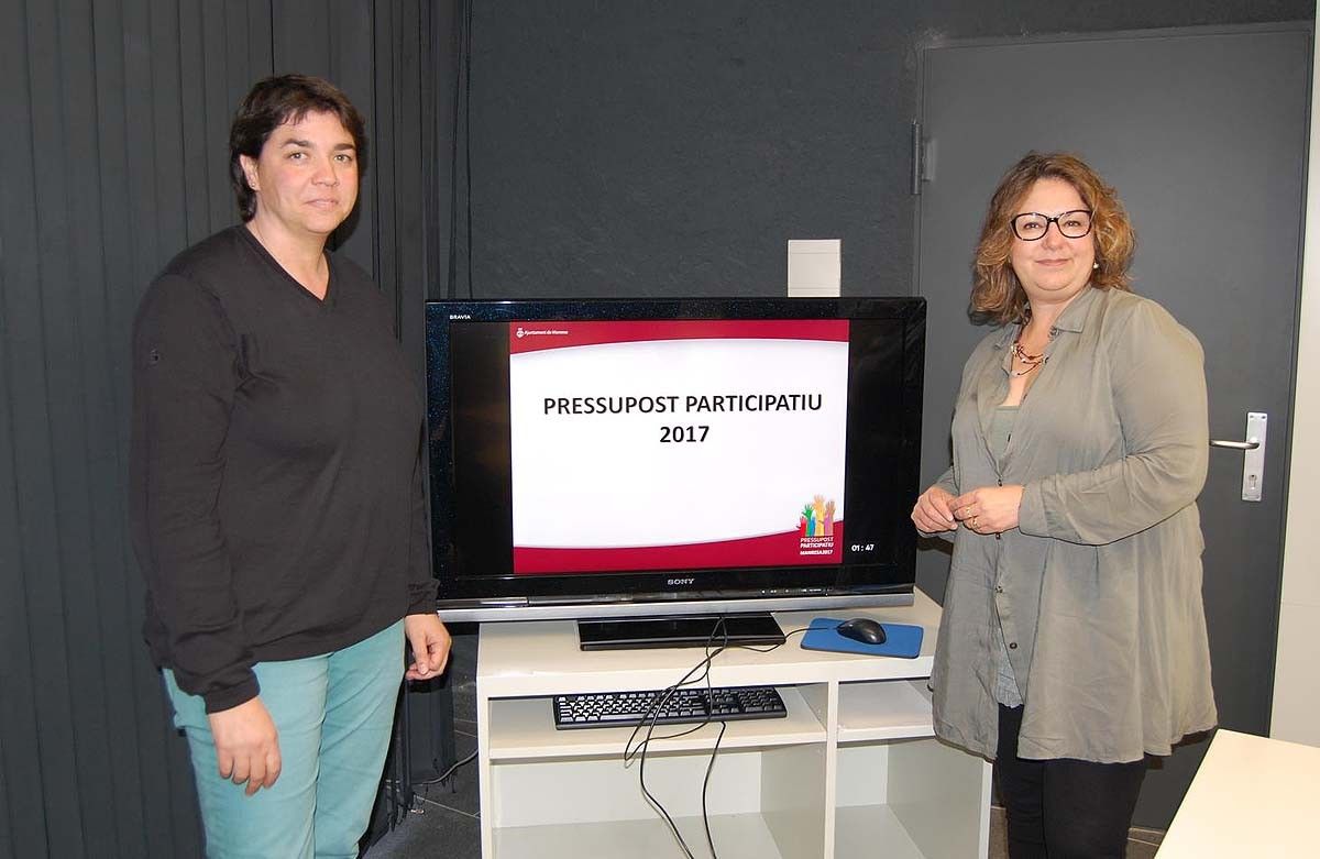 Montserrat Gibert i Mireia Estefanell durant la presentació dels 36 projectes