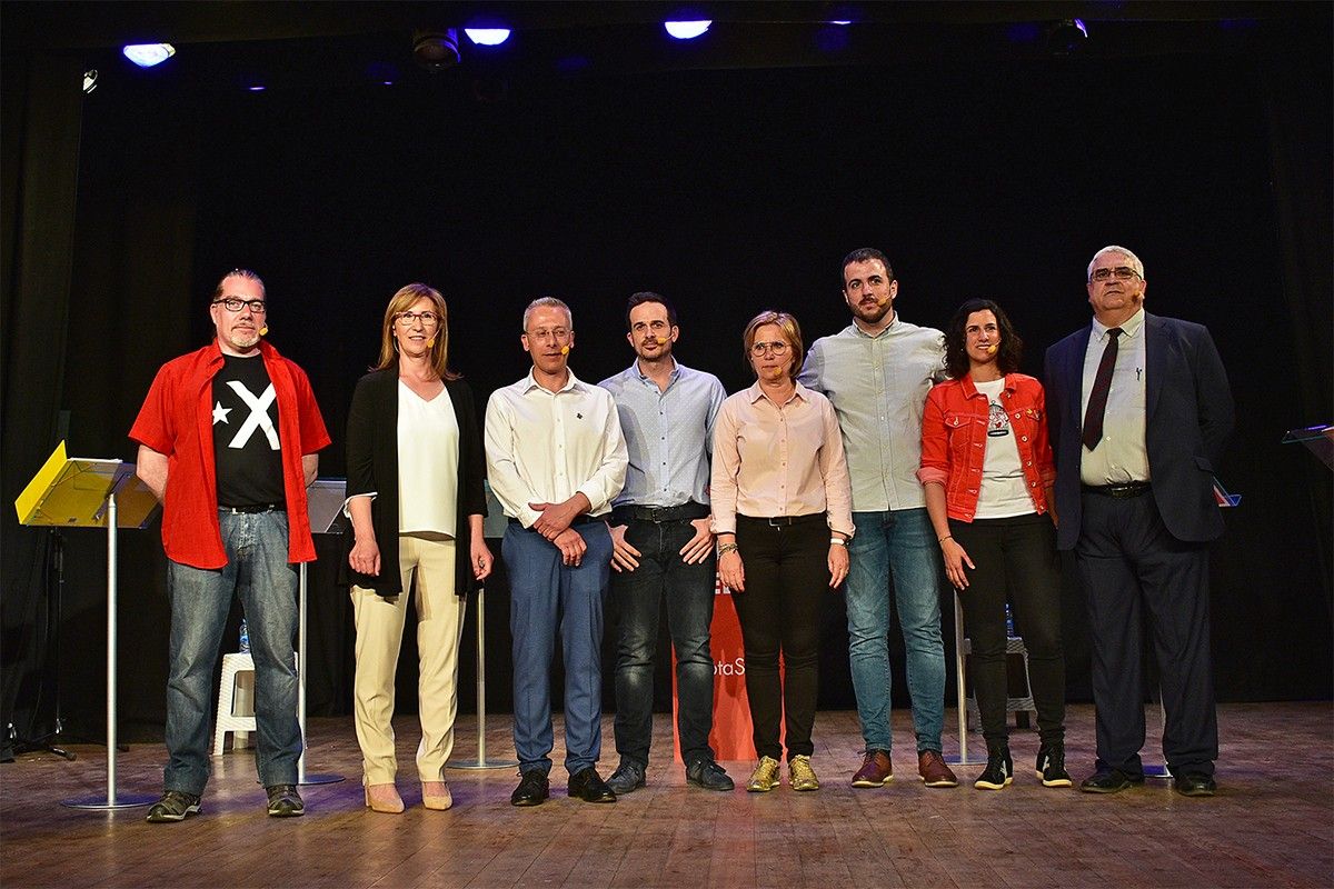 Foto de grup dels candidats i candidates a l’Alcaldia de Súria