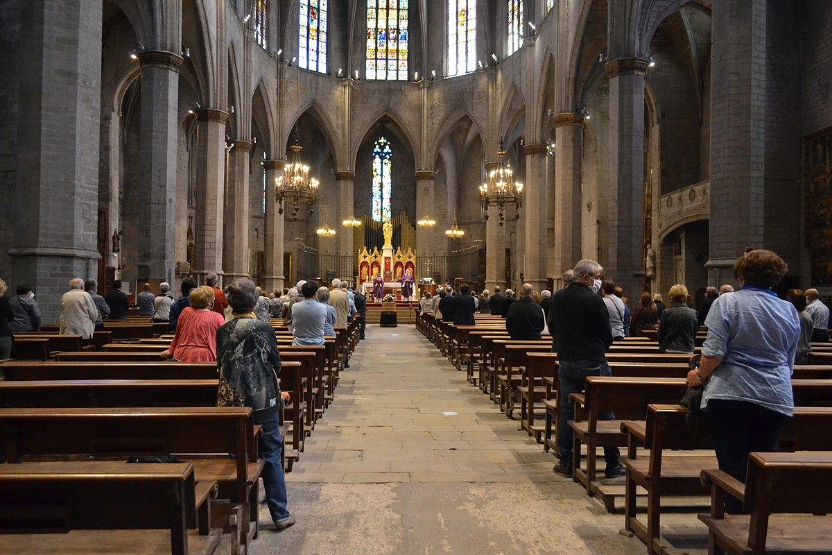 Un funeral a la Seu després de l'estat d'alarma
