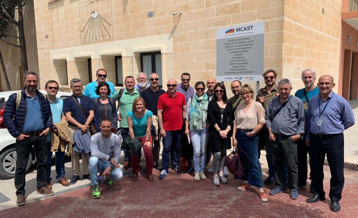 Foto conjunta dels professors participants a la trobada de Malta
