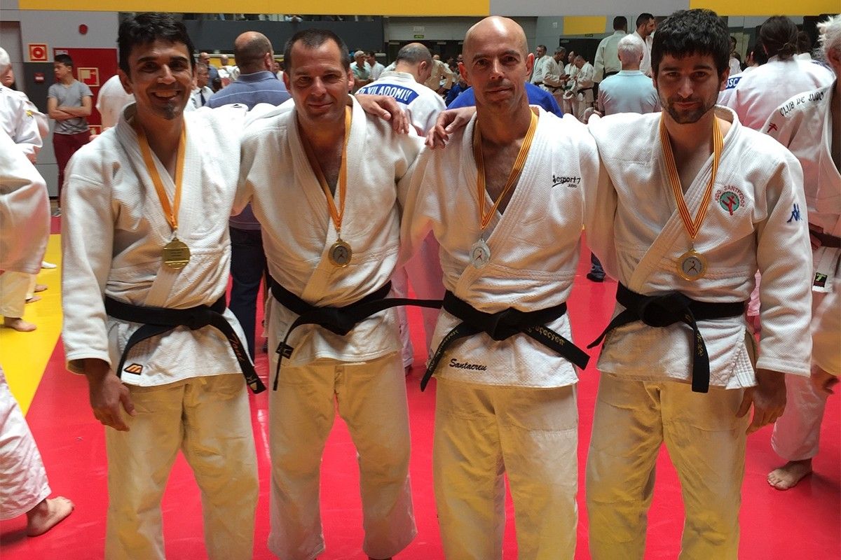 Els quatre medallistes bagencs en el Campionat de Catalunya Màster de Judo