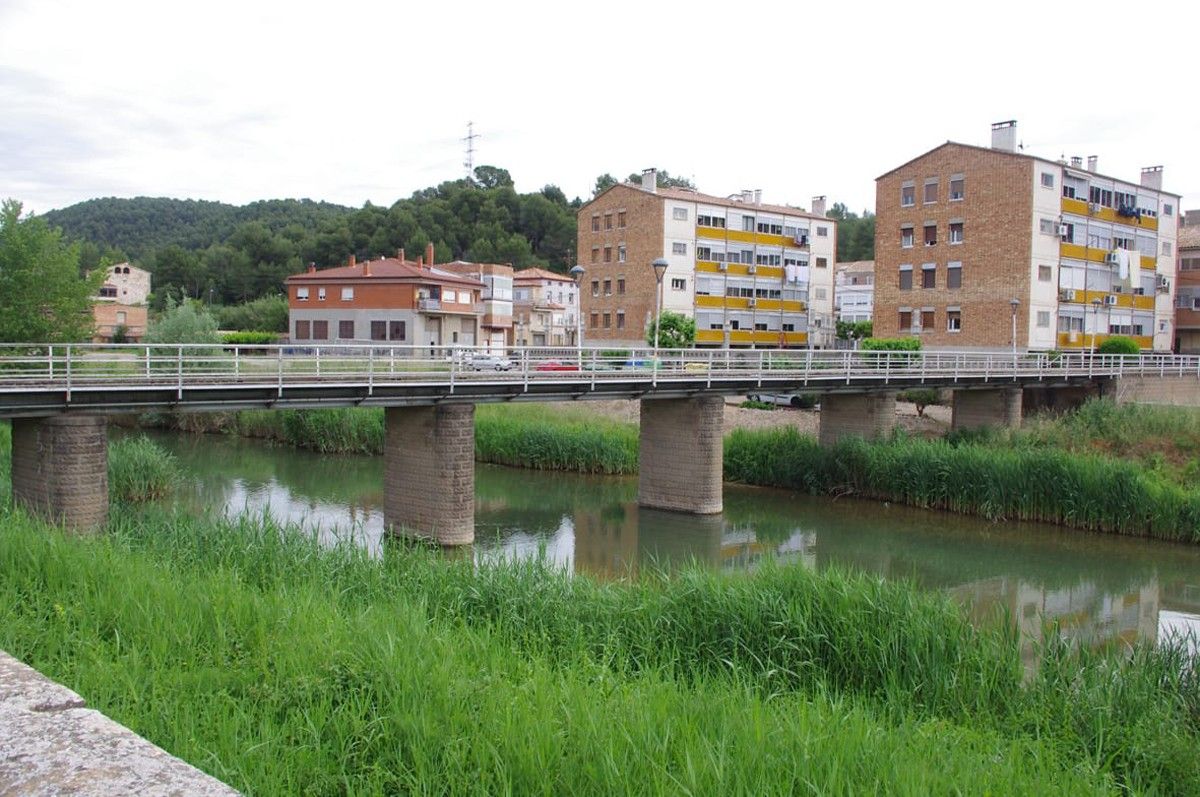 Pont sobre el Cardener a Valls de Torroella