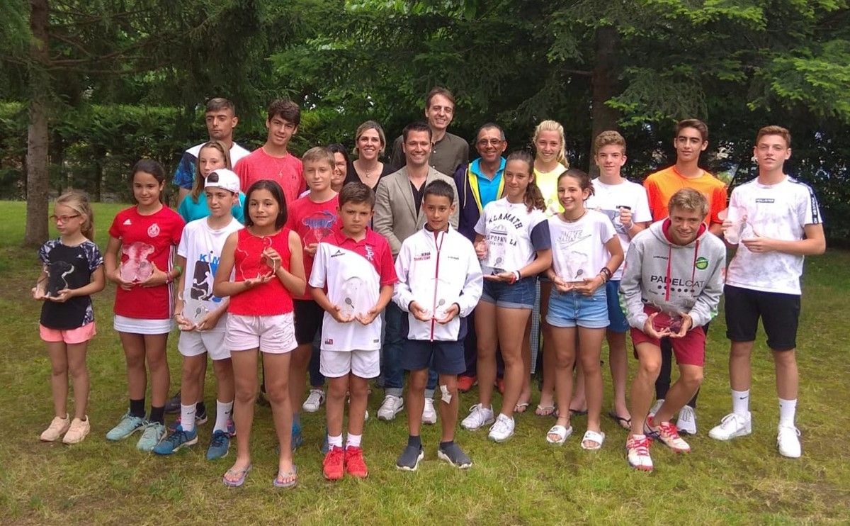 Finalistes del Torneig Juvenil Tous de tennis