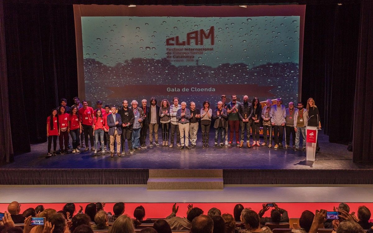 Foto de grup d'organitzadors i guanyadors del Clam