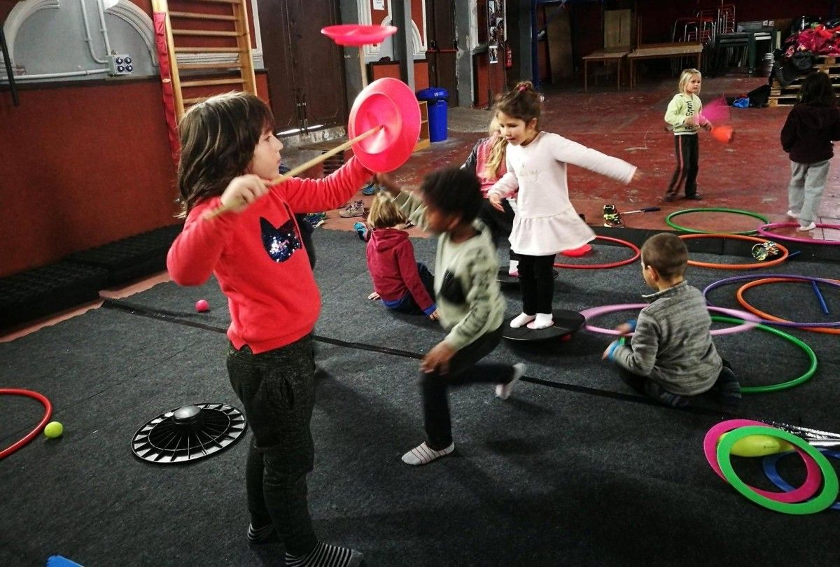 La Crica oferirà un taller de circ infantil al carrer Nou de Manresa