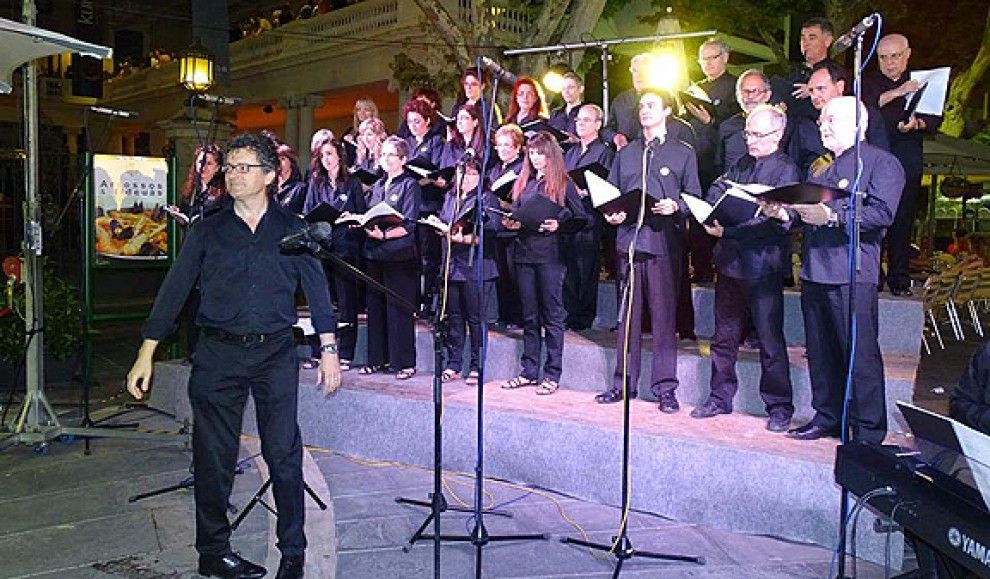 L'Orfeó Manresà tornarà a cantar durant el sopar concert al Passeig.
