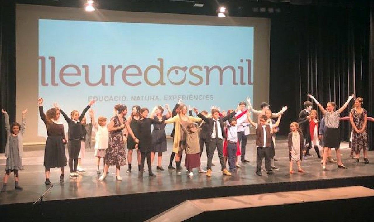 El musical «Annie» va aplegat 27 joves artistes