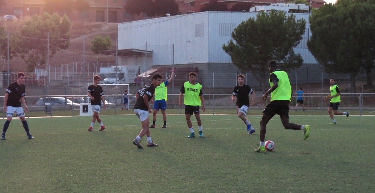 El futbol solidari va recaptar 1400 euros per a finançar tallers del CR TEA CC