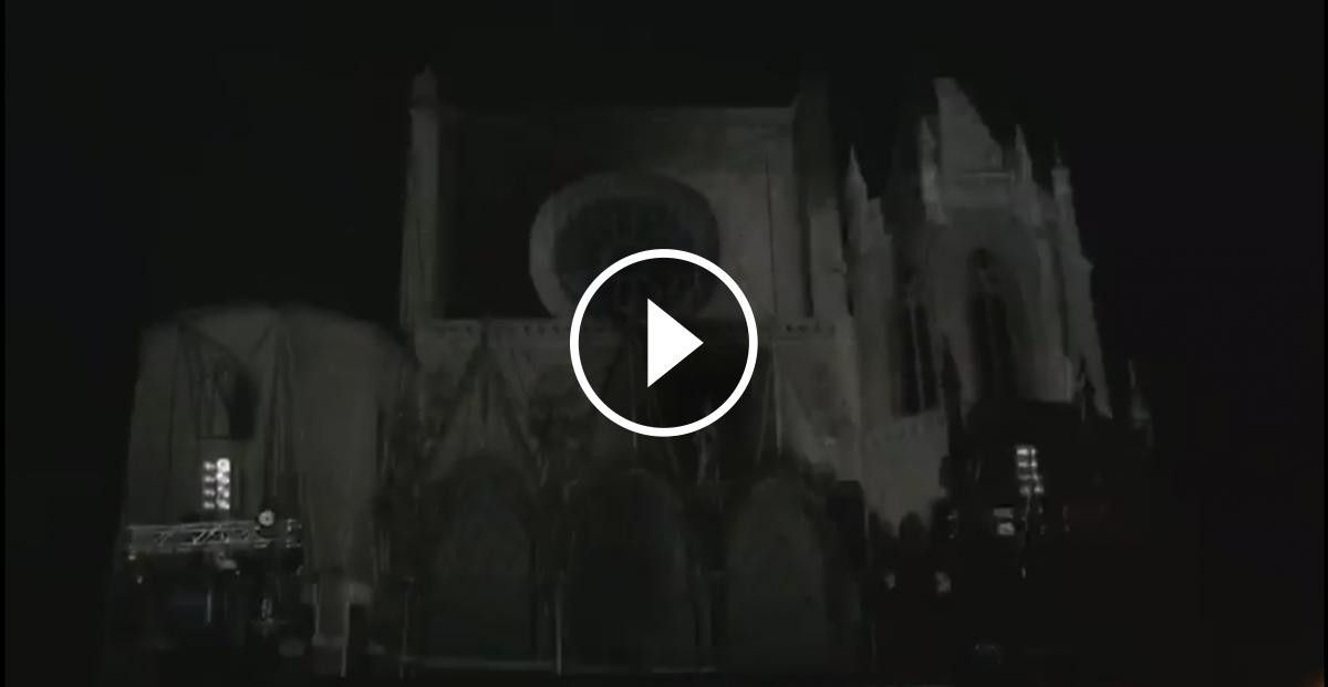 VIDEOMAPPING «Schockwelle» de Manrusionica sobre la façana de la Seu