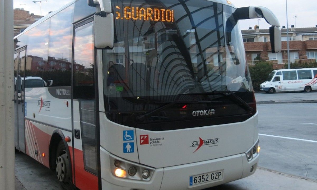Autobús de la línia Sant Salvador de Guardiola - Manresa