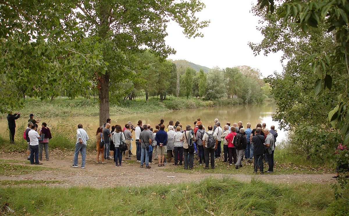 La Jornada ha servit per visitar l'aiguabarreig entre el Llobregat i el Cardener