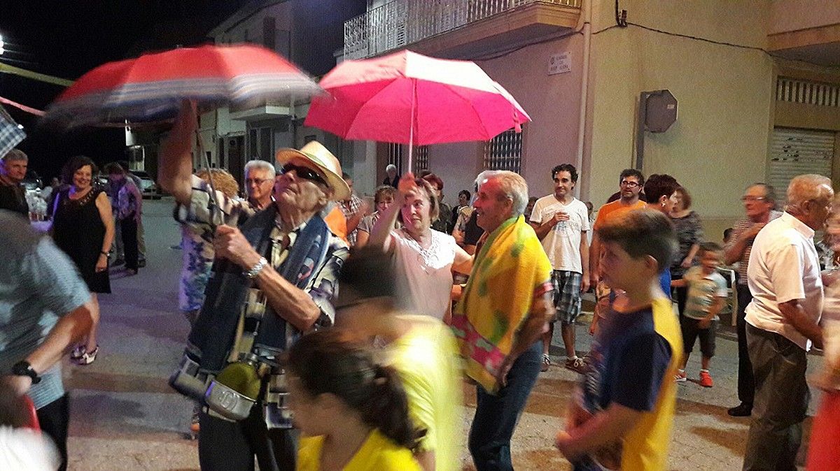El barri de la Bonavista de Navàs va celebrar la revetlla de Sant Jaume