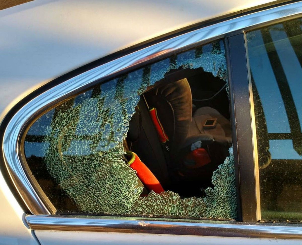 El mètode per accedir al vehicle ha estat trencant algun dels seus vidres
