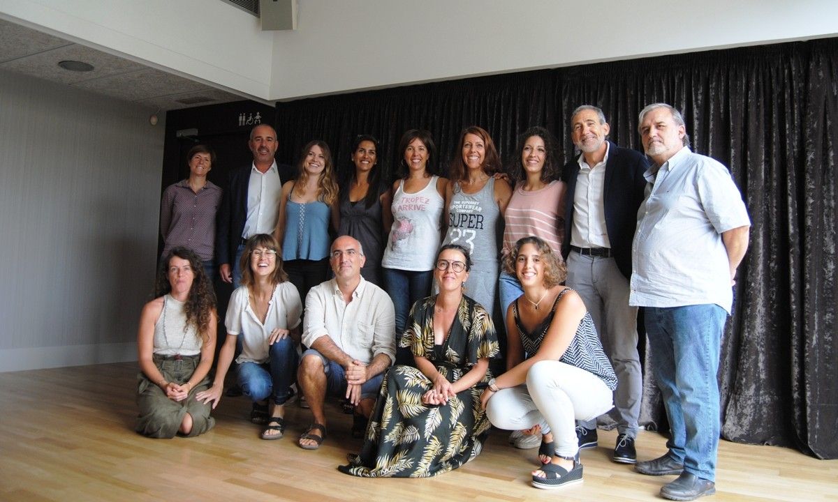 Membres del TEDxManresa juntament amb els ponents manresans d'enguany i alguns dels patrocinadors