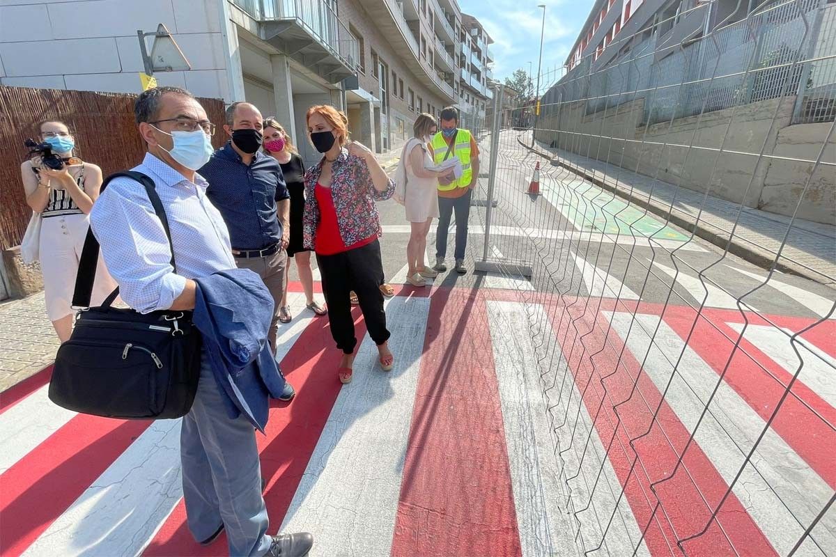 Josep Gili i Marc Aloy visitant una millora urbana