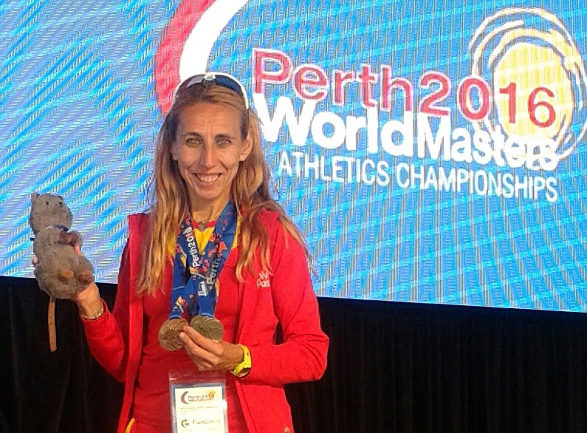 Loli Jiménez, amb el seu or i el seu bronze a Perth