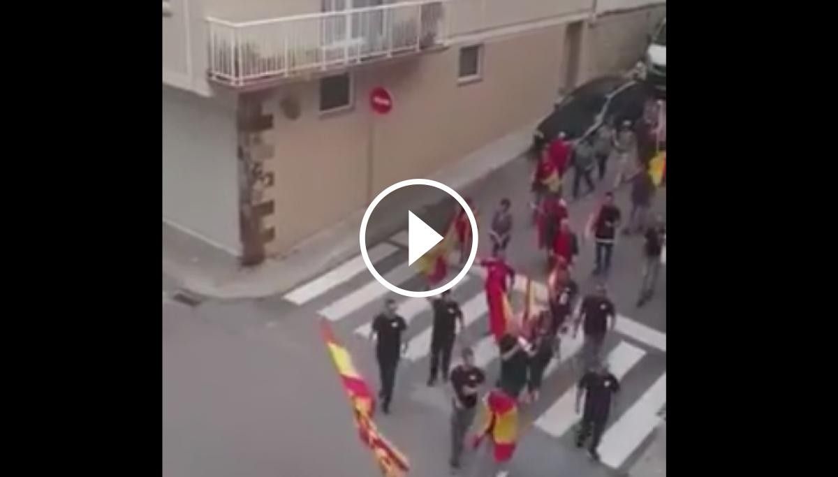 VÍDEO Espanyolistes es manifesten pels carrers del Pont de Vilomara