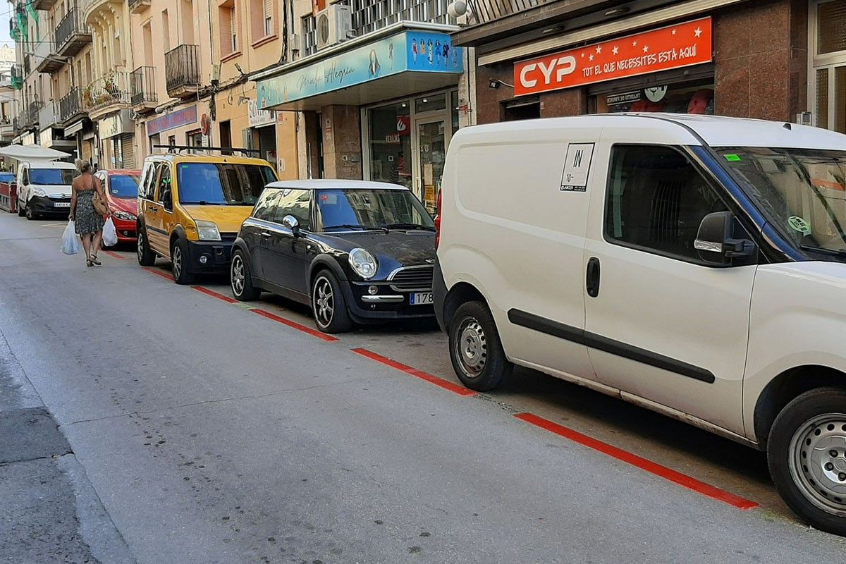 Nova zona d'estacionament grana al carrer Gran de Sant Vicenç