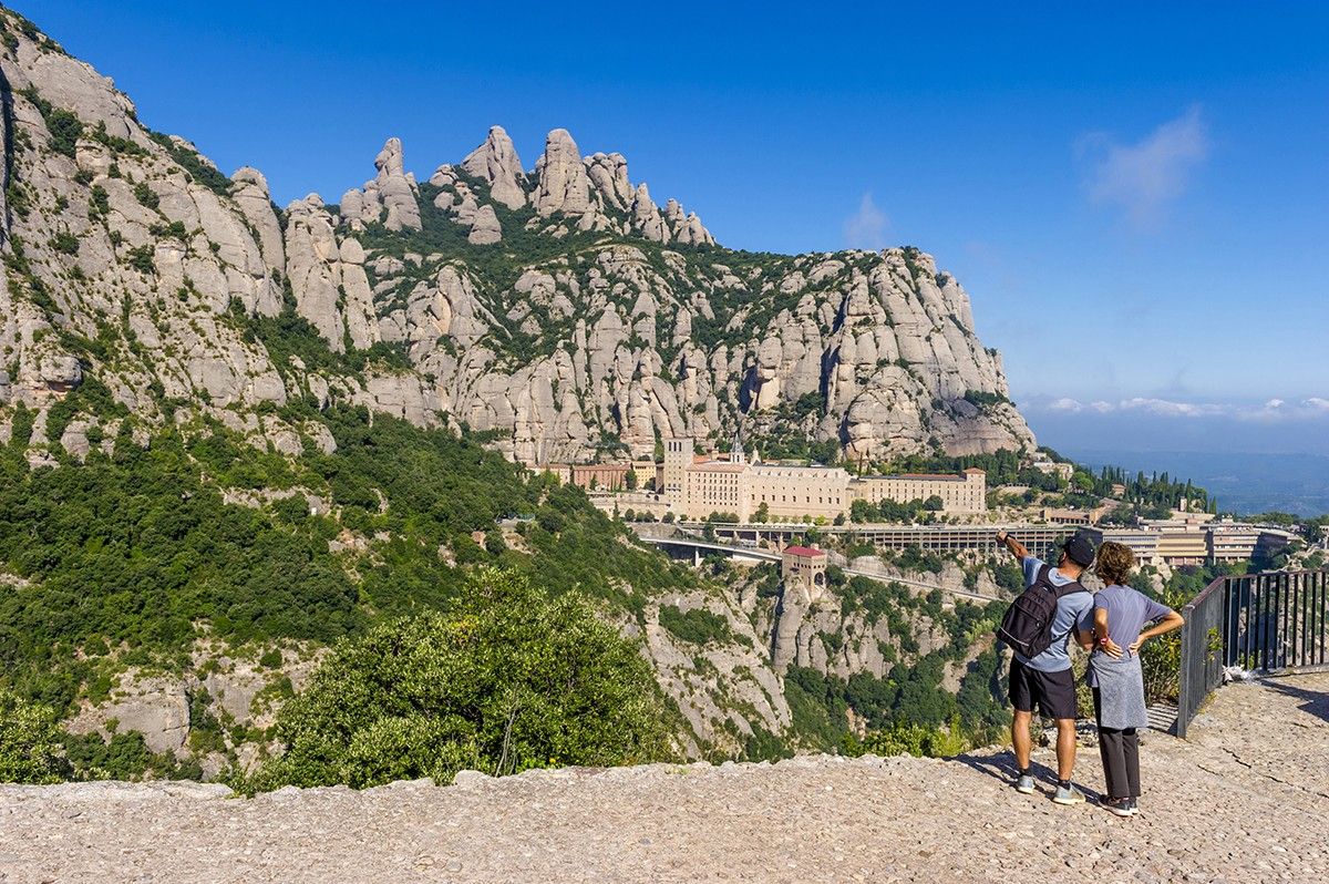 Montserrat contribueix de manera directa, indirecta i induïda a l'economia catalana