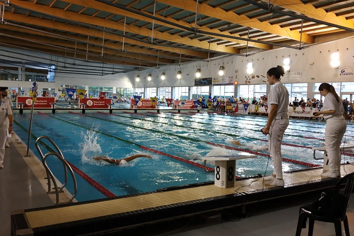 Les piscines municipals de Manresa han acollit el Trofeu Serra Santamans