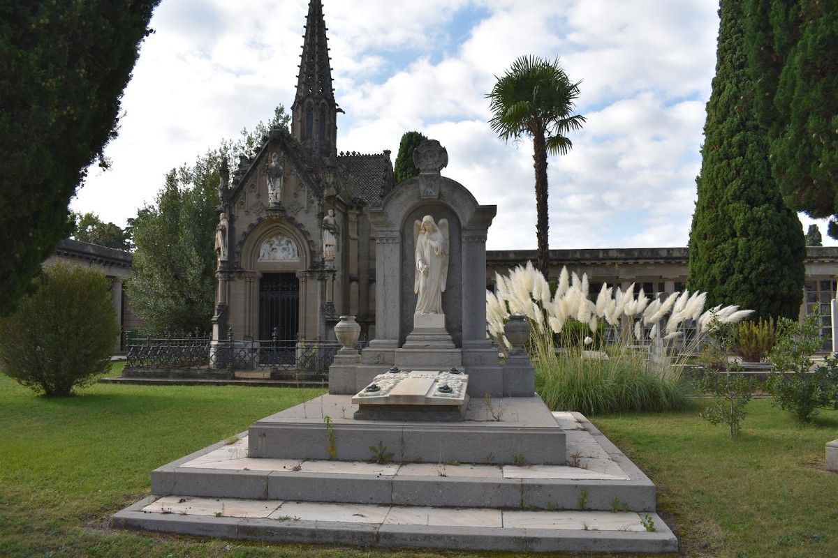 Manresa Turisme reprèn les visites guiades al cementiri de Manresa