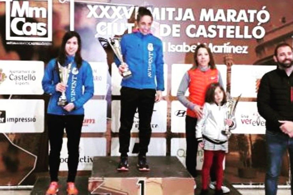 Podi de la Mitja Marató de Castelló, amb Tort i Cubillas