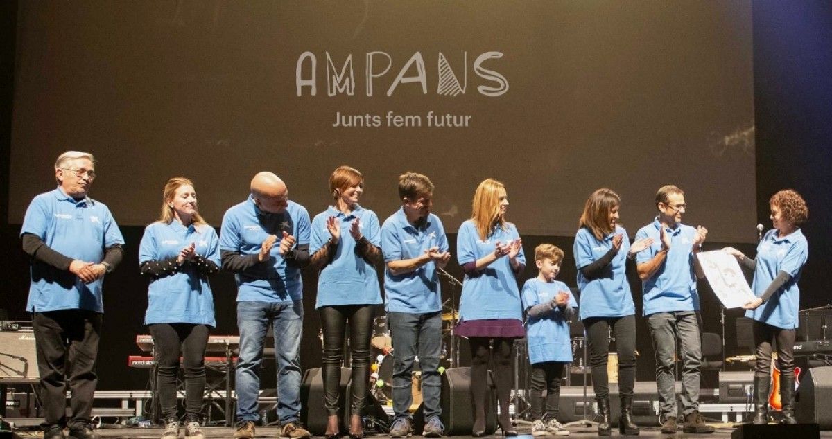 Ampans reconeix la tasca de CaixaBank al costat de les persones amb discapacitat intel·lectual