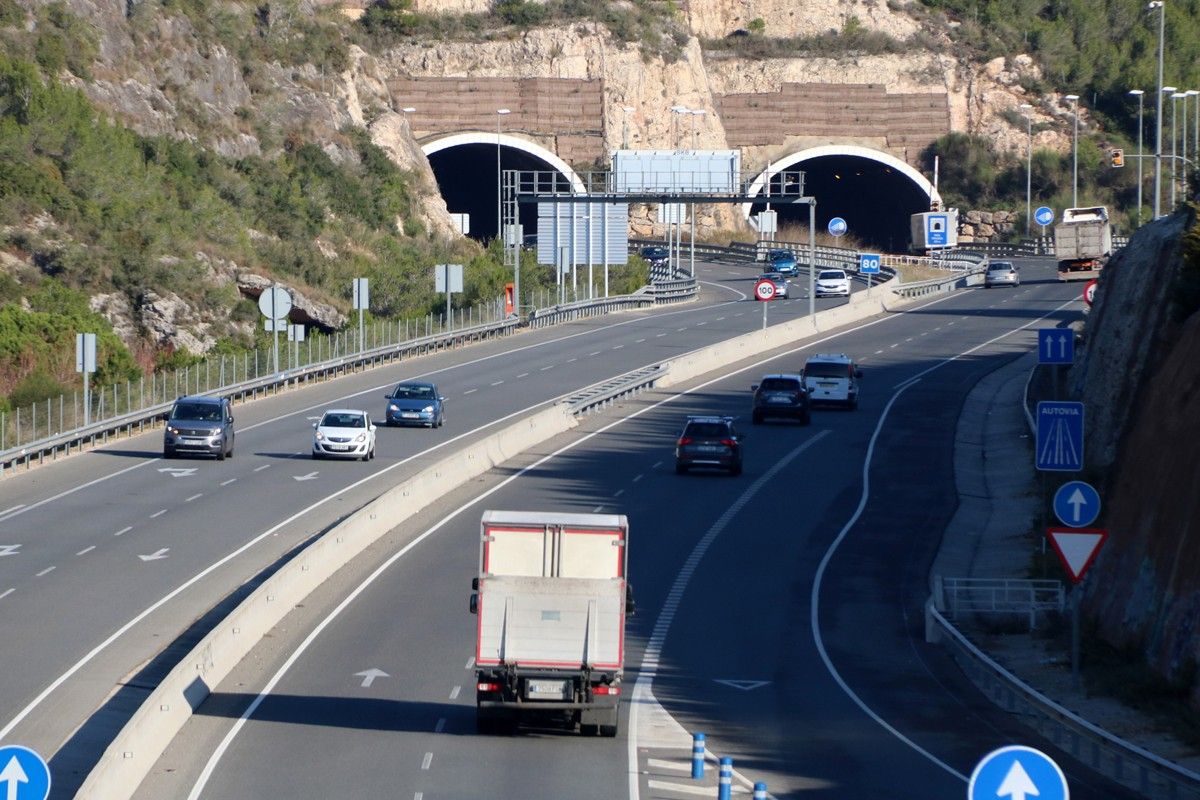 Eix Diagonal a Canyelles on el traçat és autovia