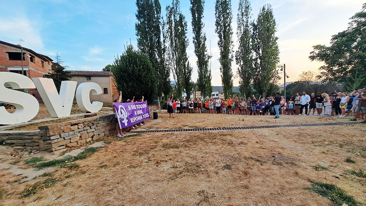 La manifestació ha finalitzat al parc de la Mare, lloc on va haver-hi l'agressió