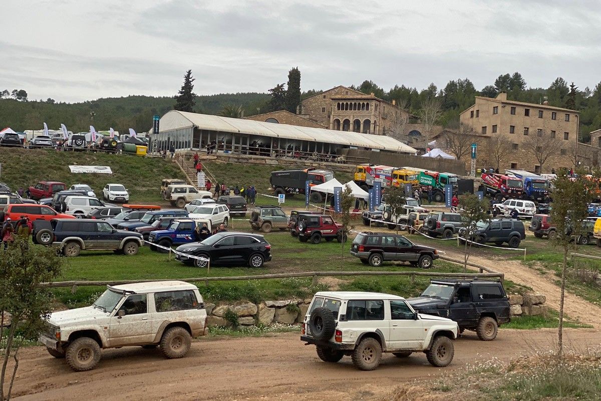 Les Comes 4x4 Festival ha aplegat 900 vehicles a la finca surienca