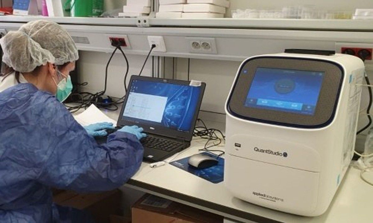 Aparell per realitzar proves PCR a Althaia
