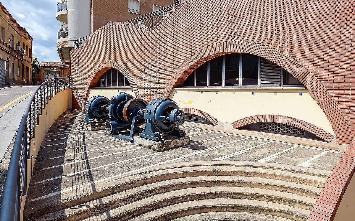 L'exterior del Museu de l'Aigua i el Tèxtil oferirà vermuts musicals gràcies a Voilà!