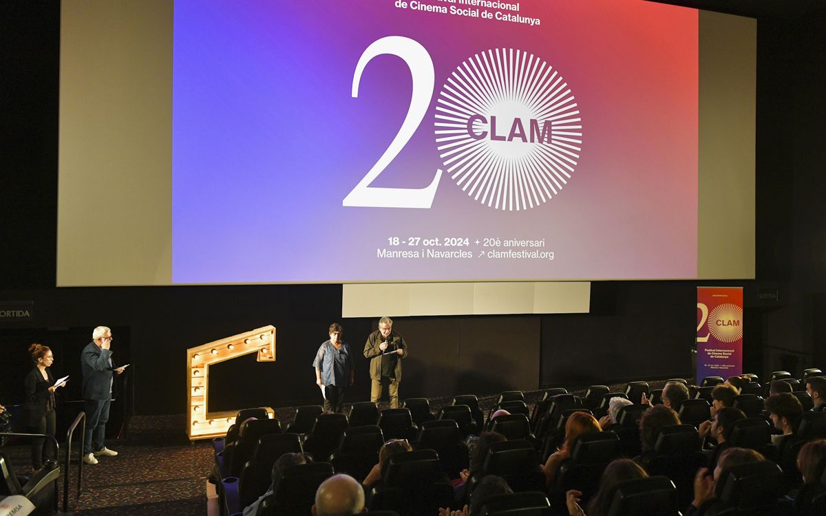 Acte d'inauguració de la vintena edició del Clam, als cinemes Bages Centre