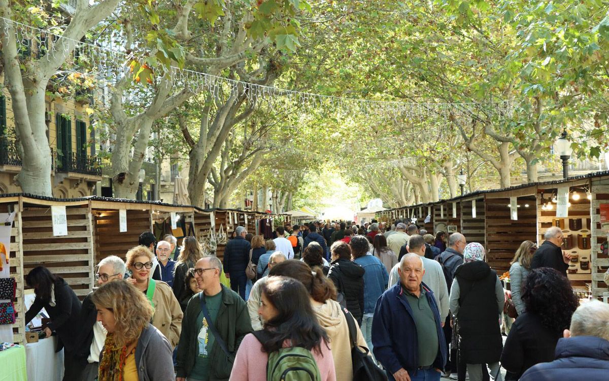 La fira - mercat de l'Ecoviure de Manresa va rebre uns 11.000 visitants