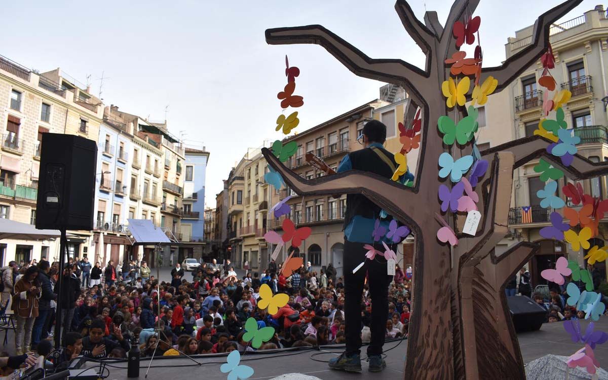 Celebració del Dia Internacional dels Drets dels Infants a Manresa