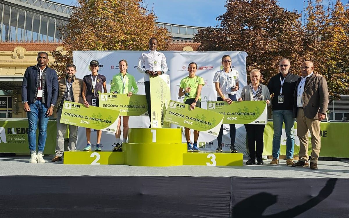 Podi femení als als 10Km Internacionals de Lleida, amb Meritxell Soler en segona posició