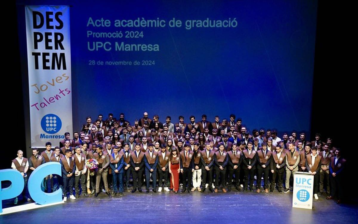 Graduats de la promoció 2024 de la UPC Manresa