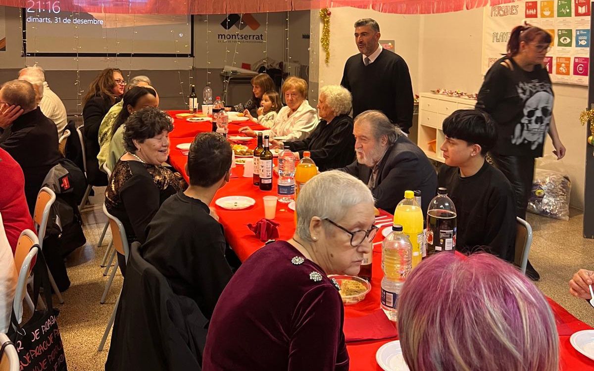 Sopar de Cap d'Any a l'Escola Montserrat de Sant Vicenç