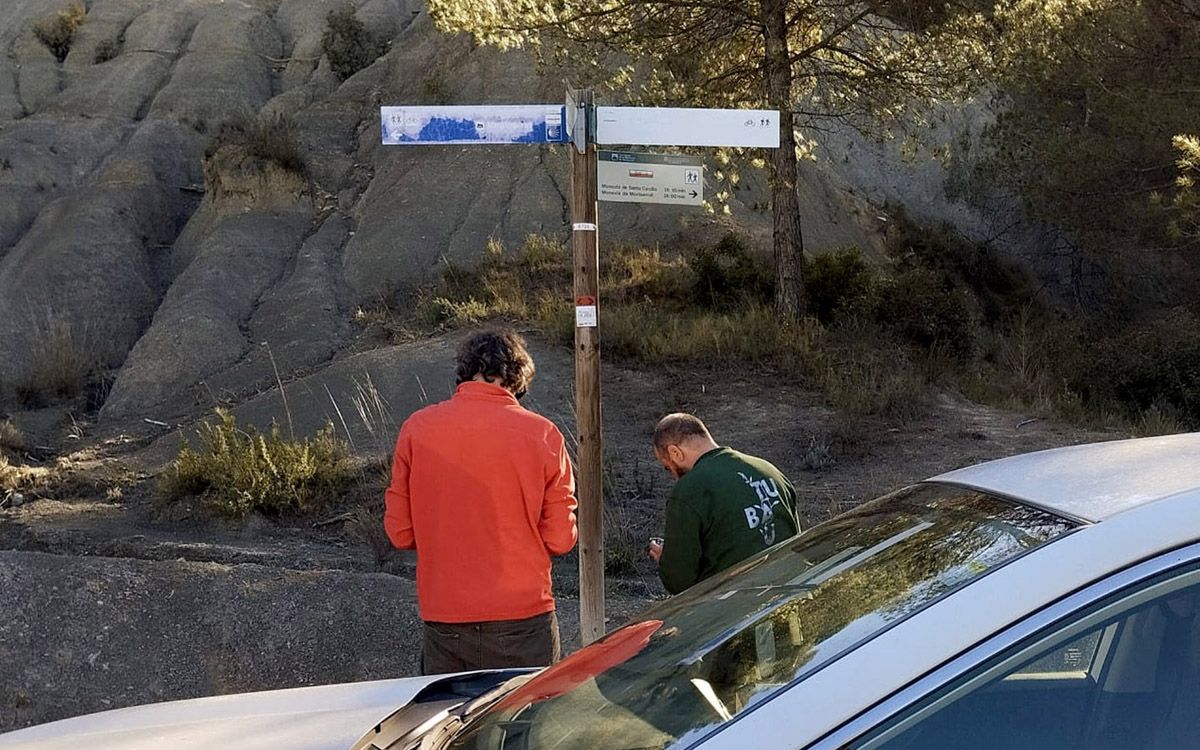 Tasques de reconeixement del terreny per detectar tots els elements que caldrà col·locar a Castellbell