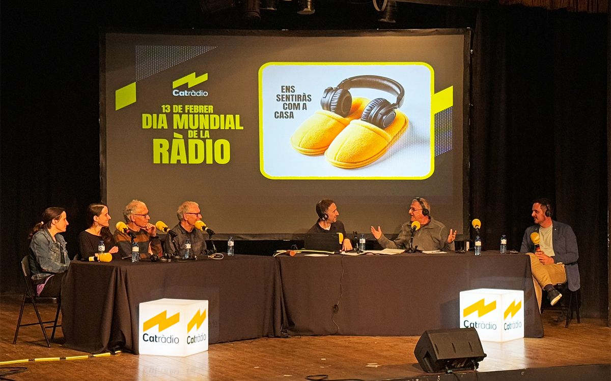 Emissió en directe a Súria del programa «Catalunya Nit» de Catalunya Ràdio, conduït per Manel Alias