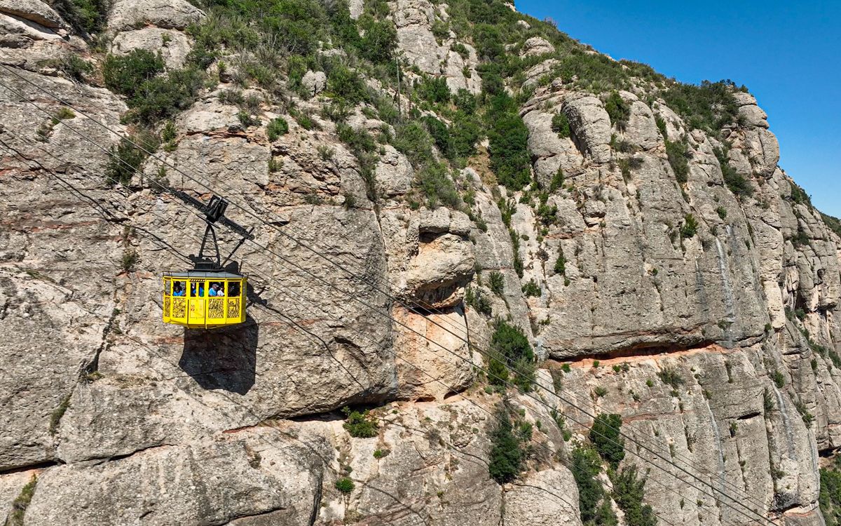 L'Aeri de Montserrat avança l'horari d'obertura del servei