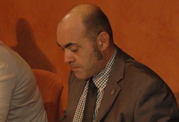 El president del GM de PxC, Alberto Pericas, en una imatge d'arxiu al ple de l'Ajuntament.