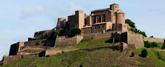 El castell de Cardona, monument favorit dels catalans 2017