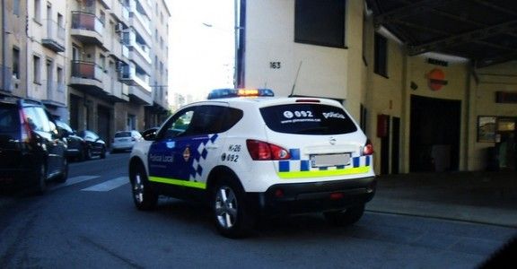 Una patrulla de la Policia Local de Manresa a la carretera de Vic