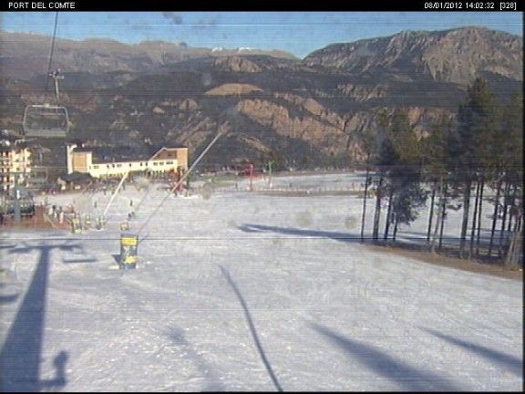Imatge de la webcam del Port del Comte aquest diumenge 8 de gener al migdia